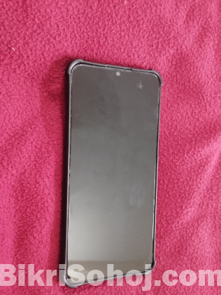 Realme c21